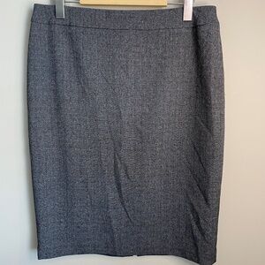 Cleo‎ Women's Gray 1/4 Zip Midi Skirt Size 8